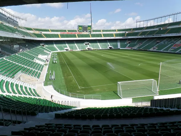 Estadio Manuel Martínez Valero